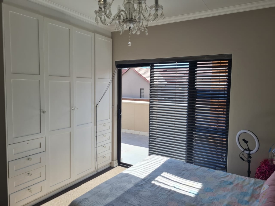 3 Bedroom Property for Sale in Wild Olive Estate Free State